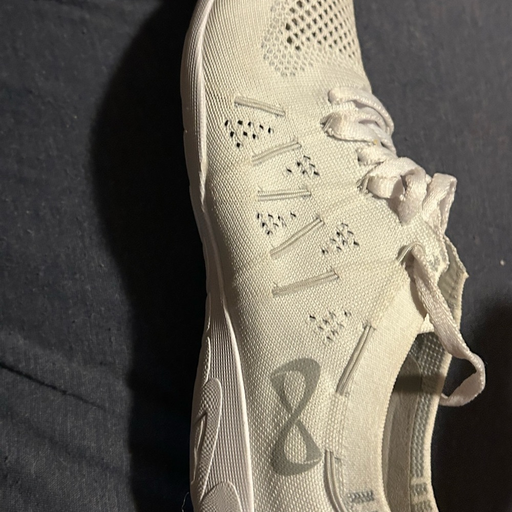 Infinity Raine White Sneakers - Picture 2 of 3
